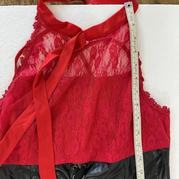 Womens Sleeveless Gothic Dress Corset Halter Lace Size Medium Red Halloween - Picture 12 of 13